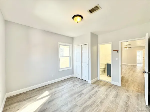 $3,195 | 43-15 156th Street, Unit 2 | Flushing