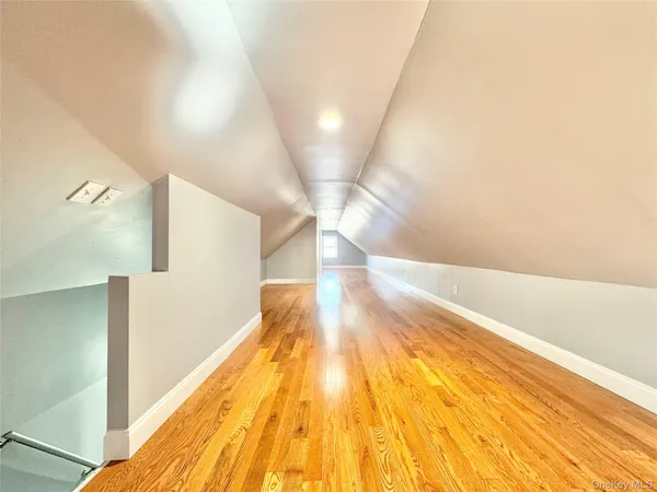 $3,195 | 43-15 156th Street, Unit 2 | Flushing