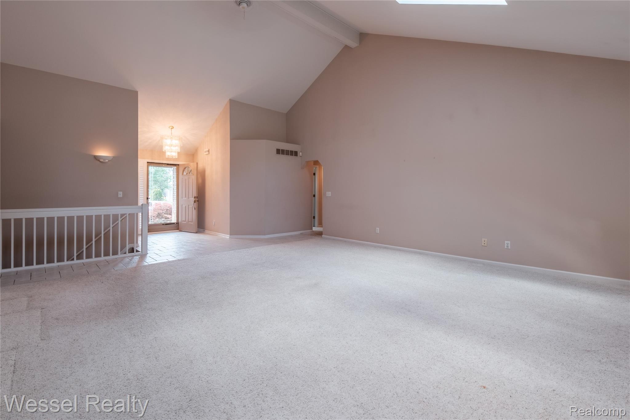 17575 Rocco Drive Macomb, MI 48044 - Photo 10 of 41 rocco-010.jpg