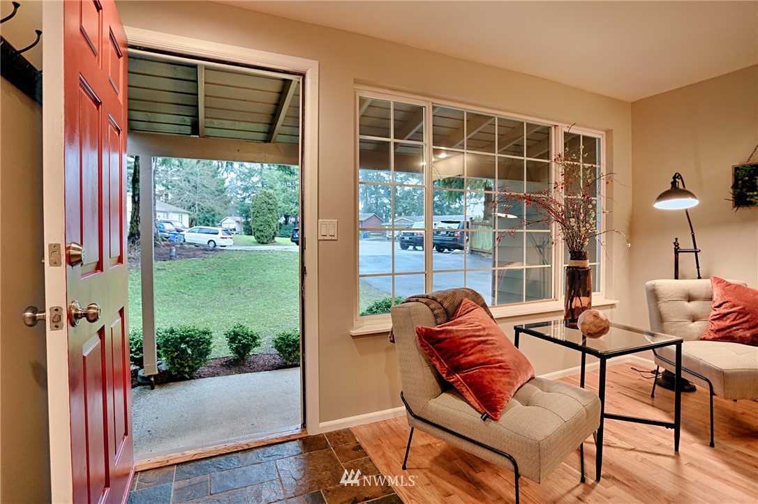 18 223rd Street Southwest Bothell, WA 98021 - Photo 3 of 23
