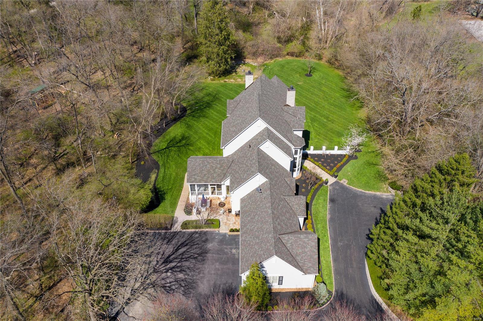 9741 Litzsinger Road Ladue, MO 63124 - Photo 3 of 54 Gallery Image 3