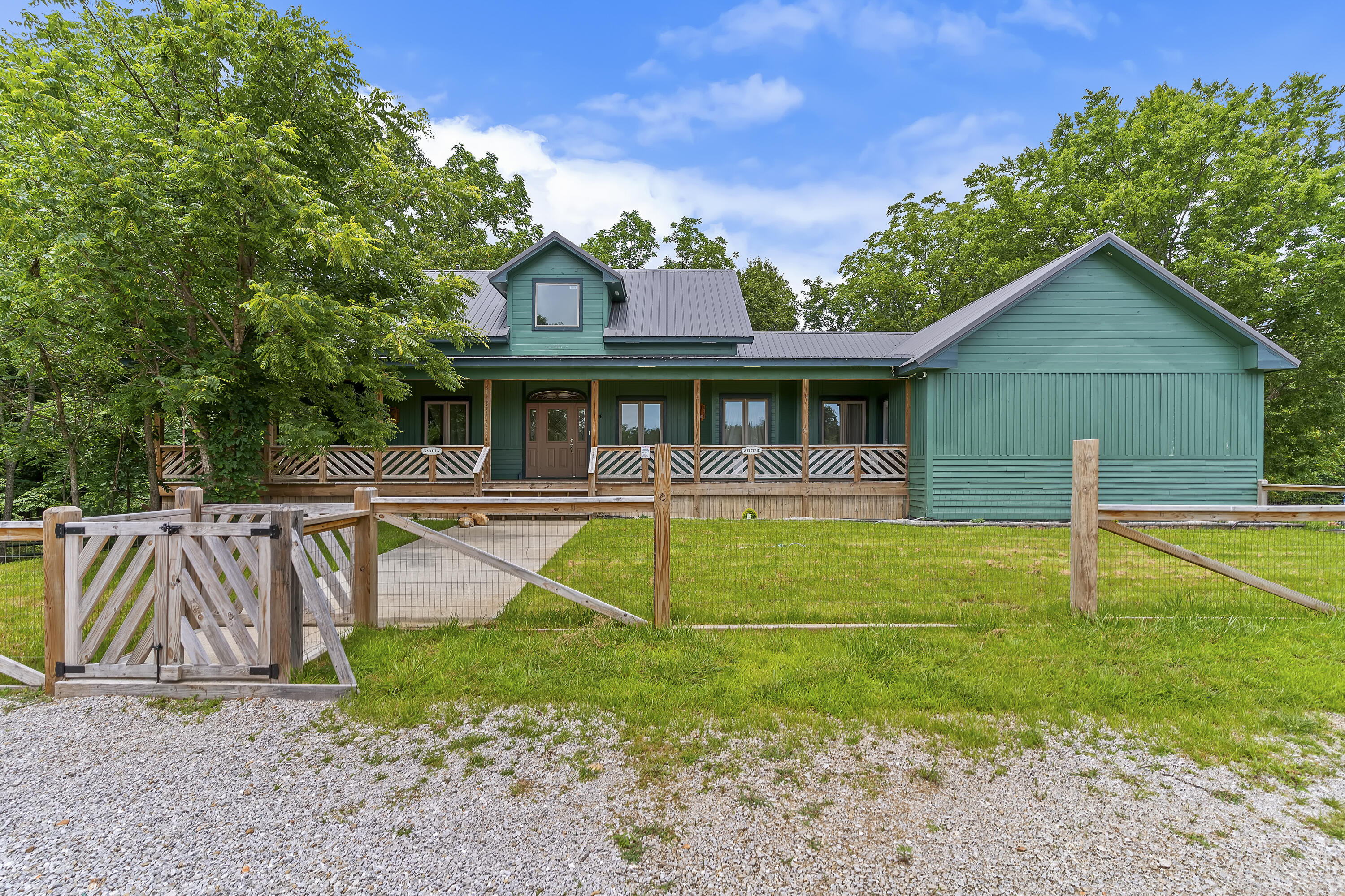 4978 S 11th RD-1