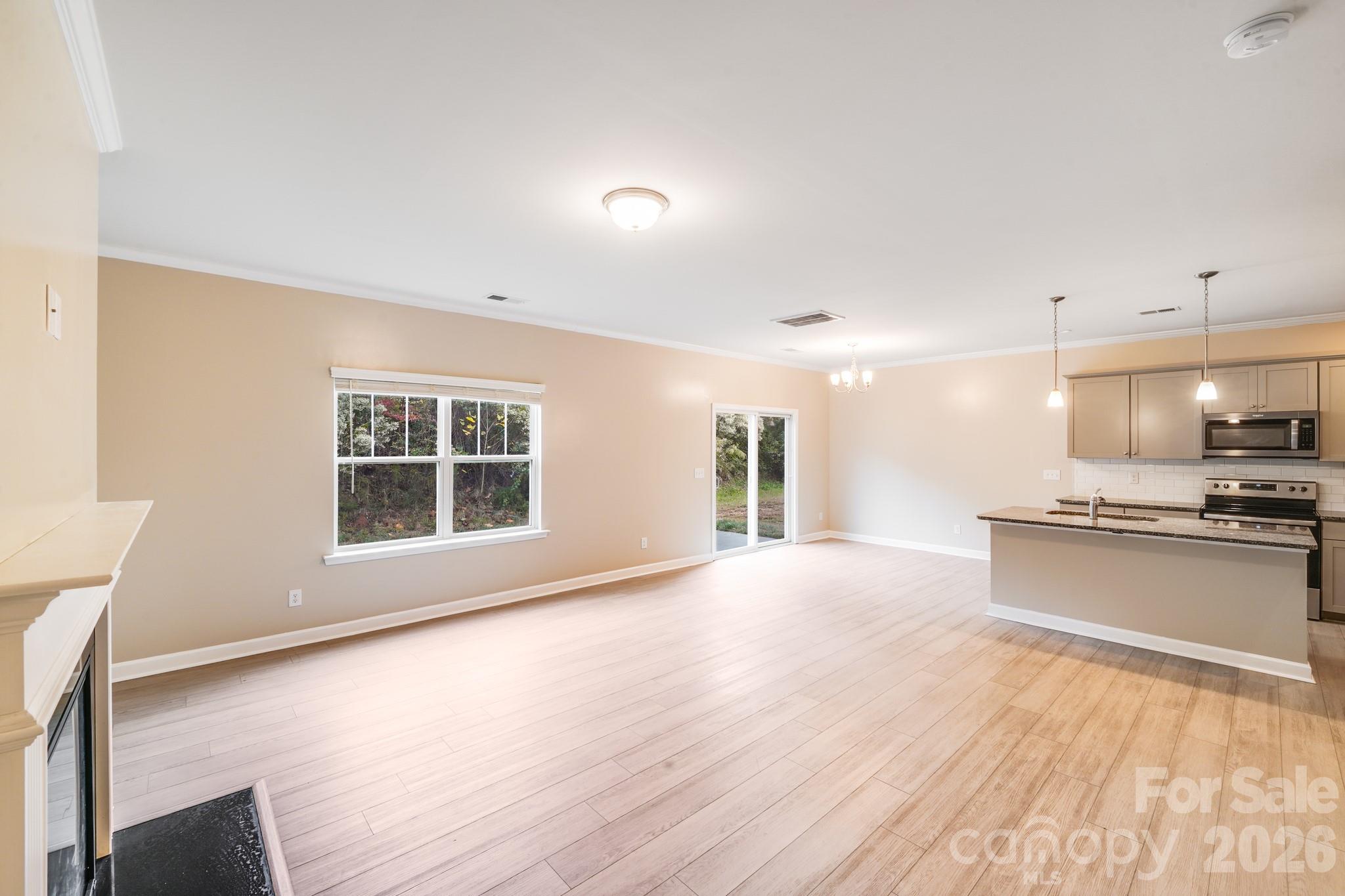 4920 Rockwood Road Charlotte, NC 28216 - Photo 5 of 19