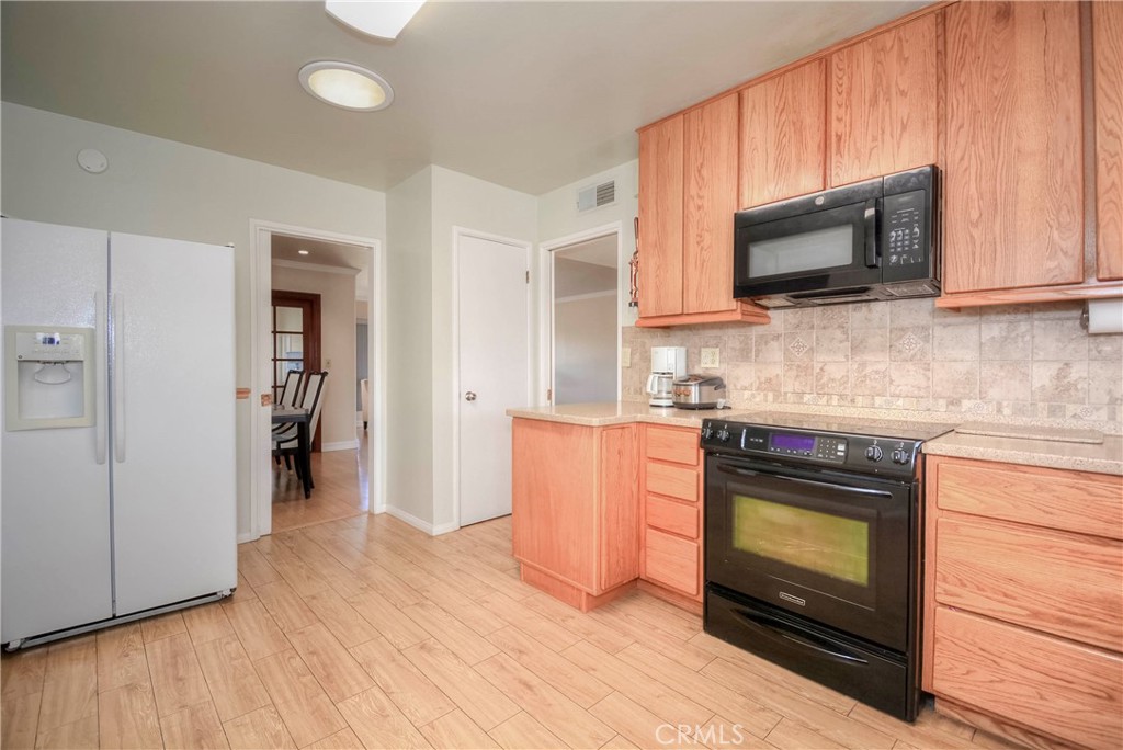 26500 New Bedford Road Menifee, CA 92586 - Photo 9 of 53