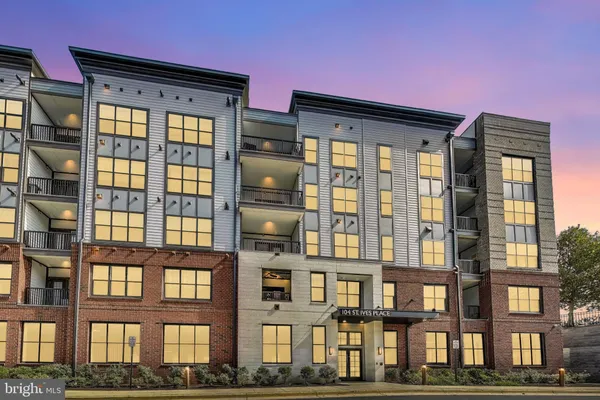 $699,000 | 104 St Ives Place, Unit 202, Oxon Hill, MD 20745