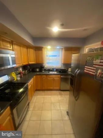 $2,800 | 633 Turf Lane, Conshohocken, PA 19428