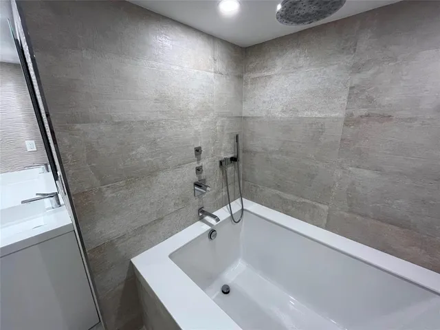 $7,000 | 3500 Galt Ocean Drive, Unit 2017, Fort Lauderdale, FL 33308