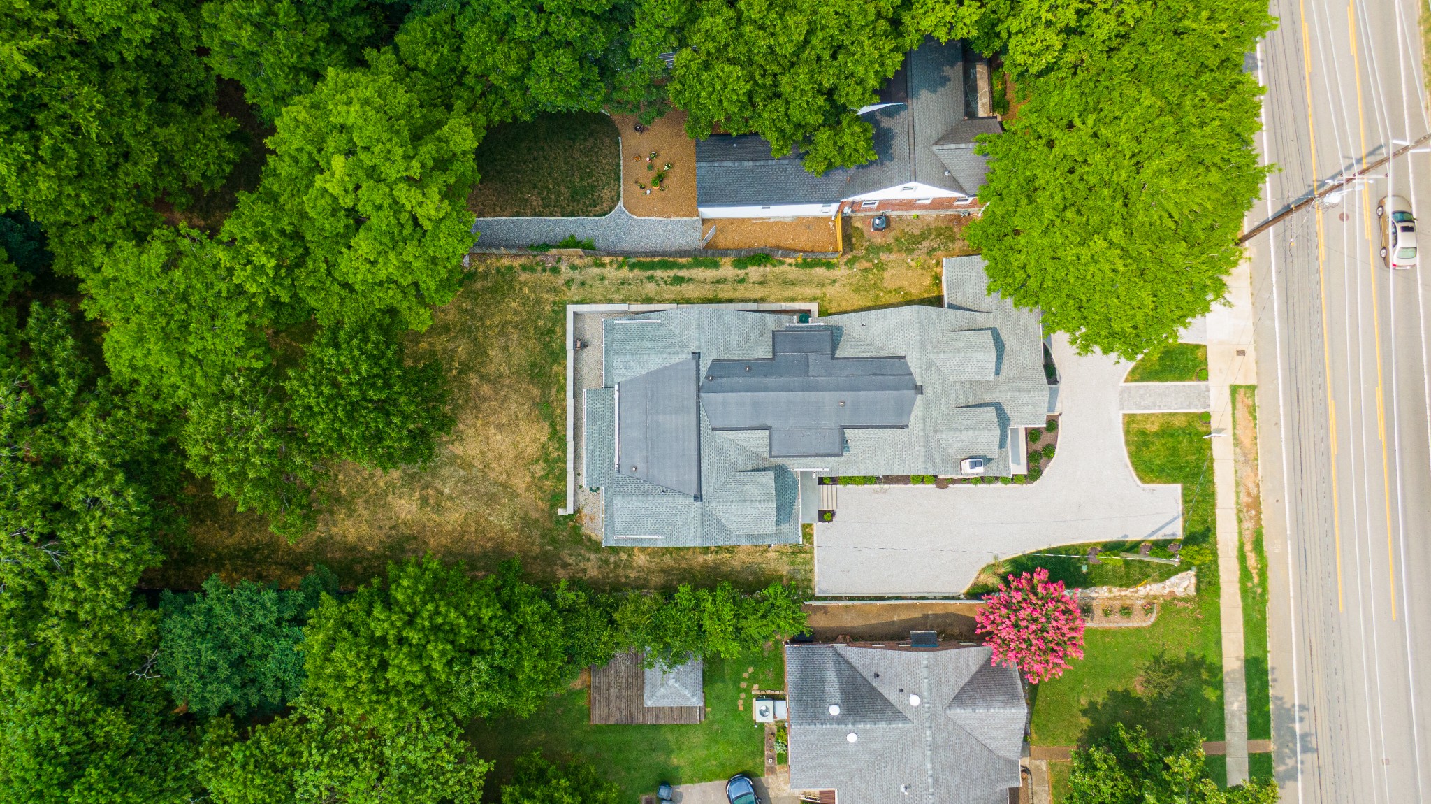 2111 Natchez Trace Nashville, TN 37212 - Photo 39 of 41 an aerial view of a house with a garden