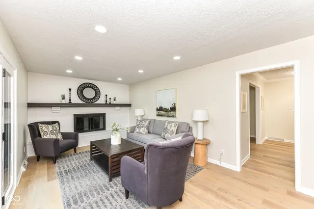 $539,990 | 567 Hawthorne Drive, Carmel, IN 46033