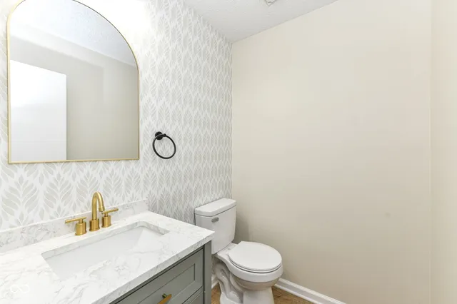 $539,990 | 567 Hawthorne Drive, Carmel, IN 46033