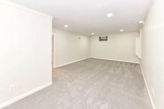 $539,990 | 567 Hawthorne Drive, Carmel, IN 46033