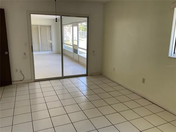 $1,950 | 1073 West Embassy Drive, Deltona, FL 32725