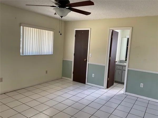 $1,950 | 1073 West Embassy Drive, Deltona, FL 32725