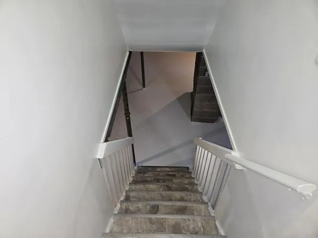 $149,000 | 8219 Maxwell Avenue, Warren, MI 48089