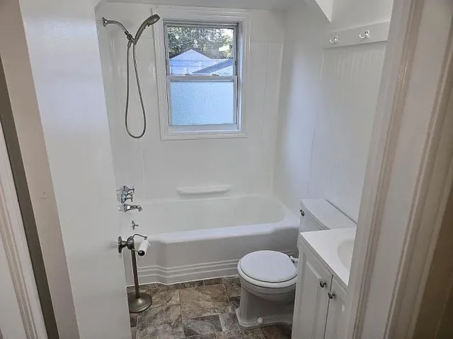 $149,000 | 8219 Maxwell Avenue, Warren, MI 48089