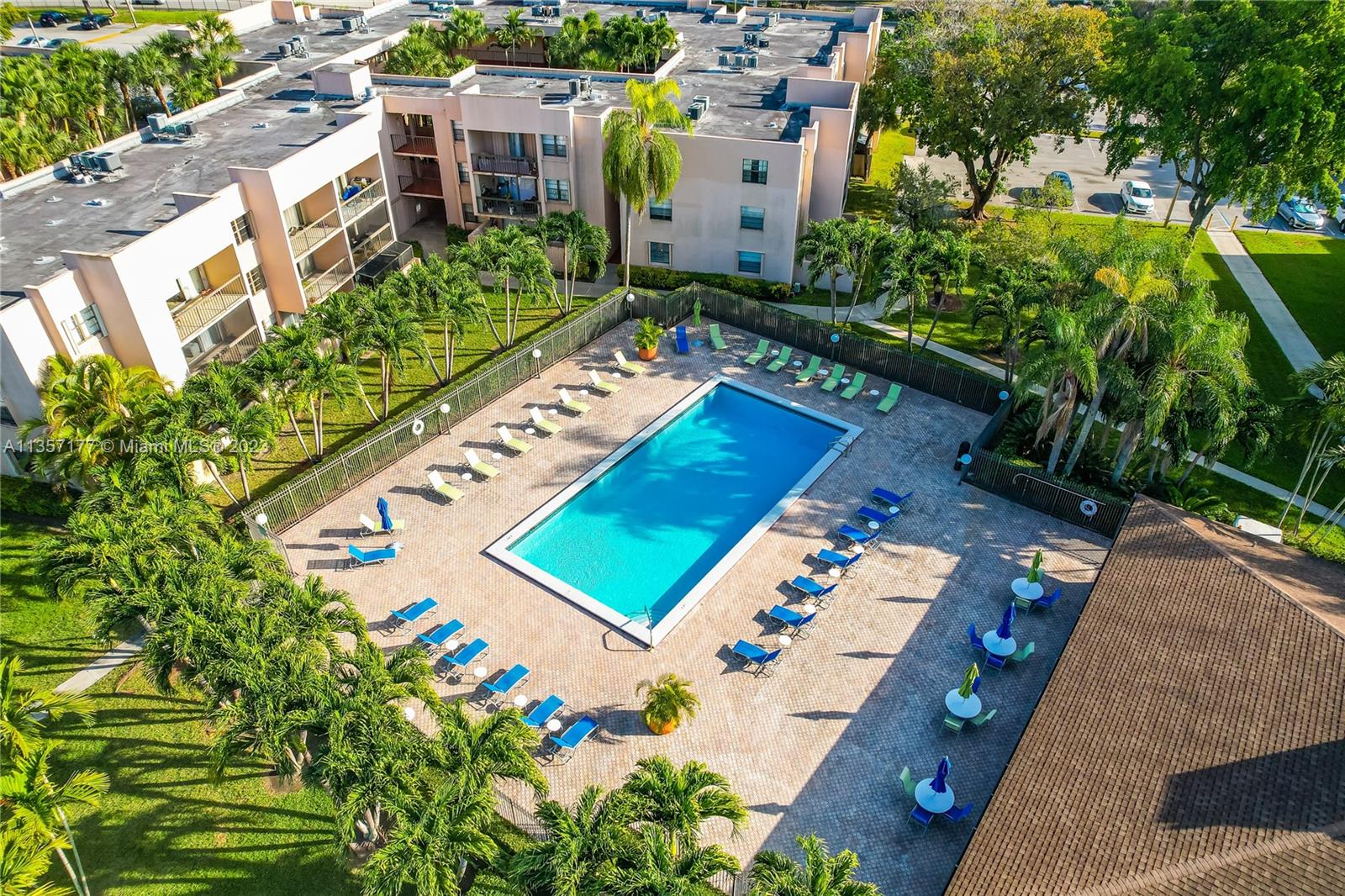 Kendall Miami, FL 33176 - Photo 26 of 35 an aerial view of a house