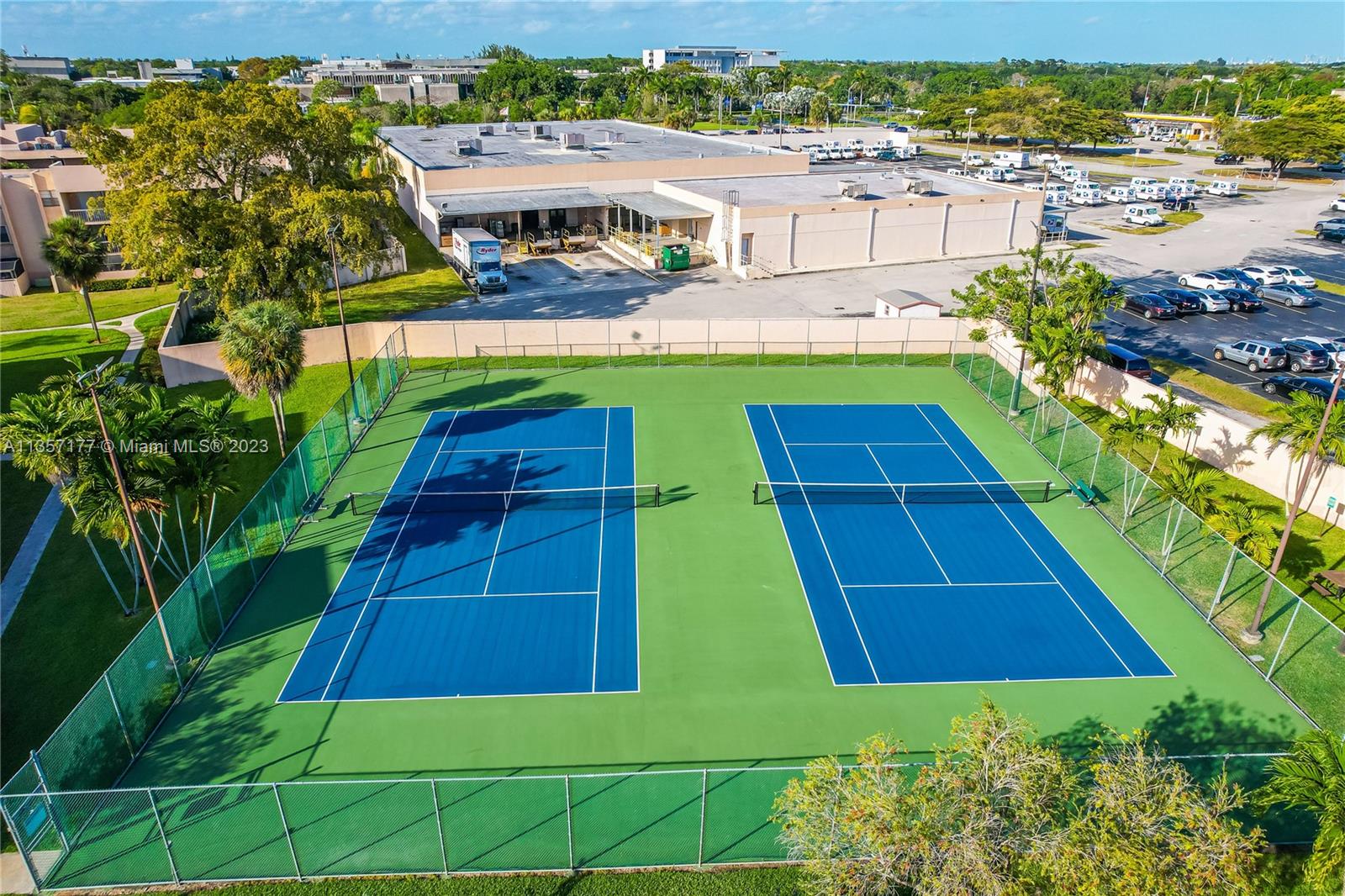 Kendall Miami, FL 33176 - Photo 27 of 35 an aerial view of a house