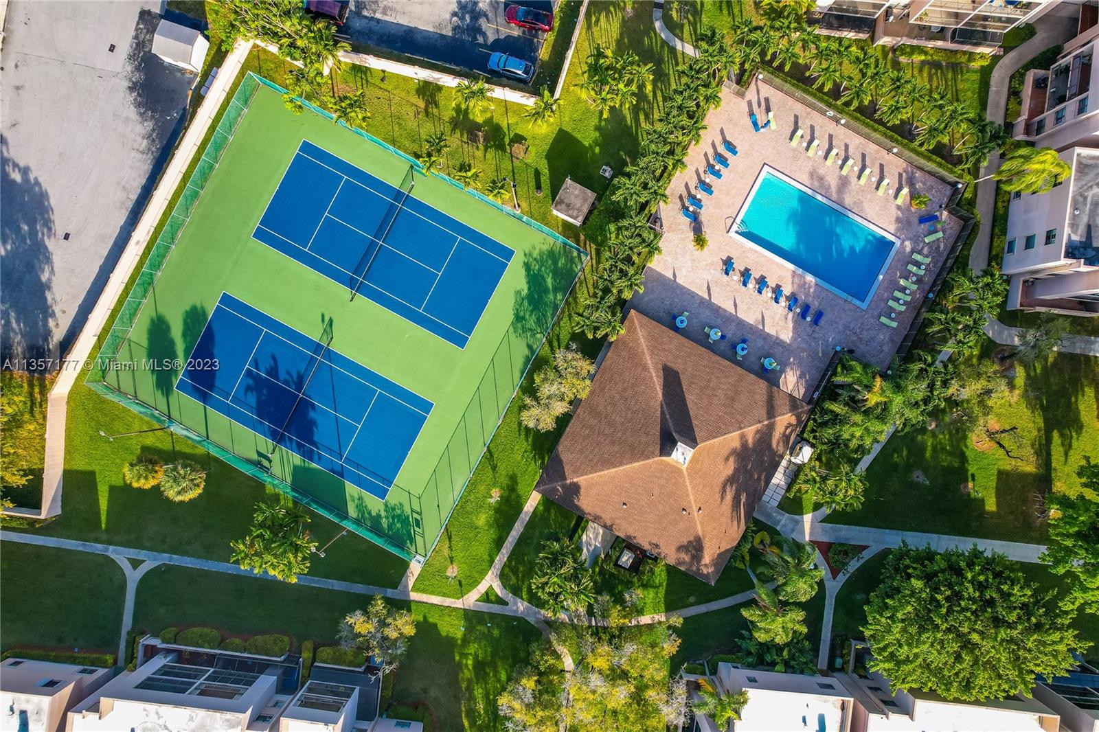 Kendall Miami, FL 33176 - Photo 28 of 35 an aerial view of a house