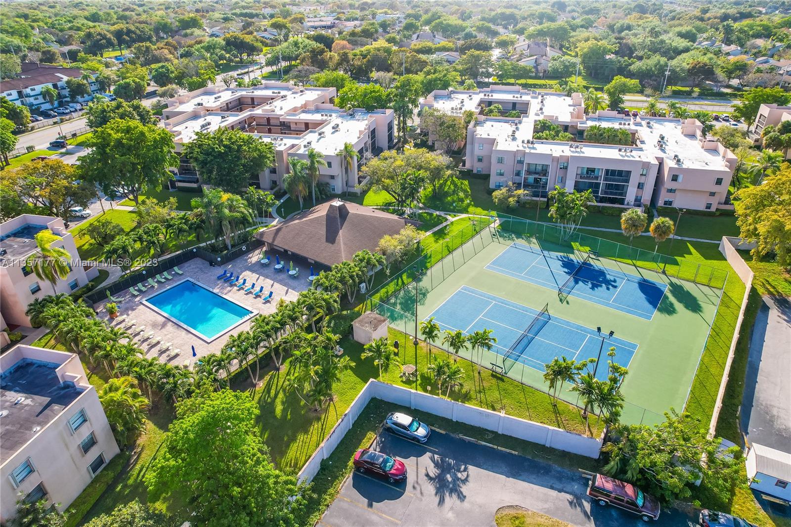 Kendall Miami, FL 33176 - Photo 30 of 35 an aerial view of a house