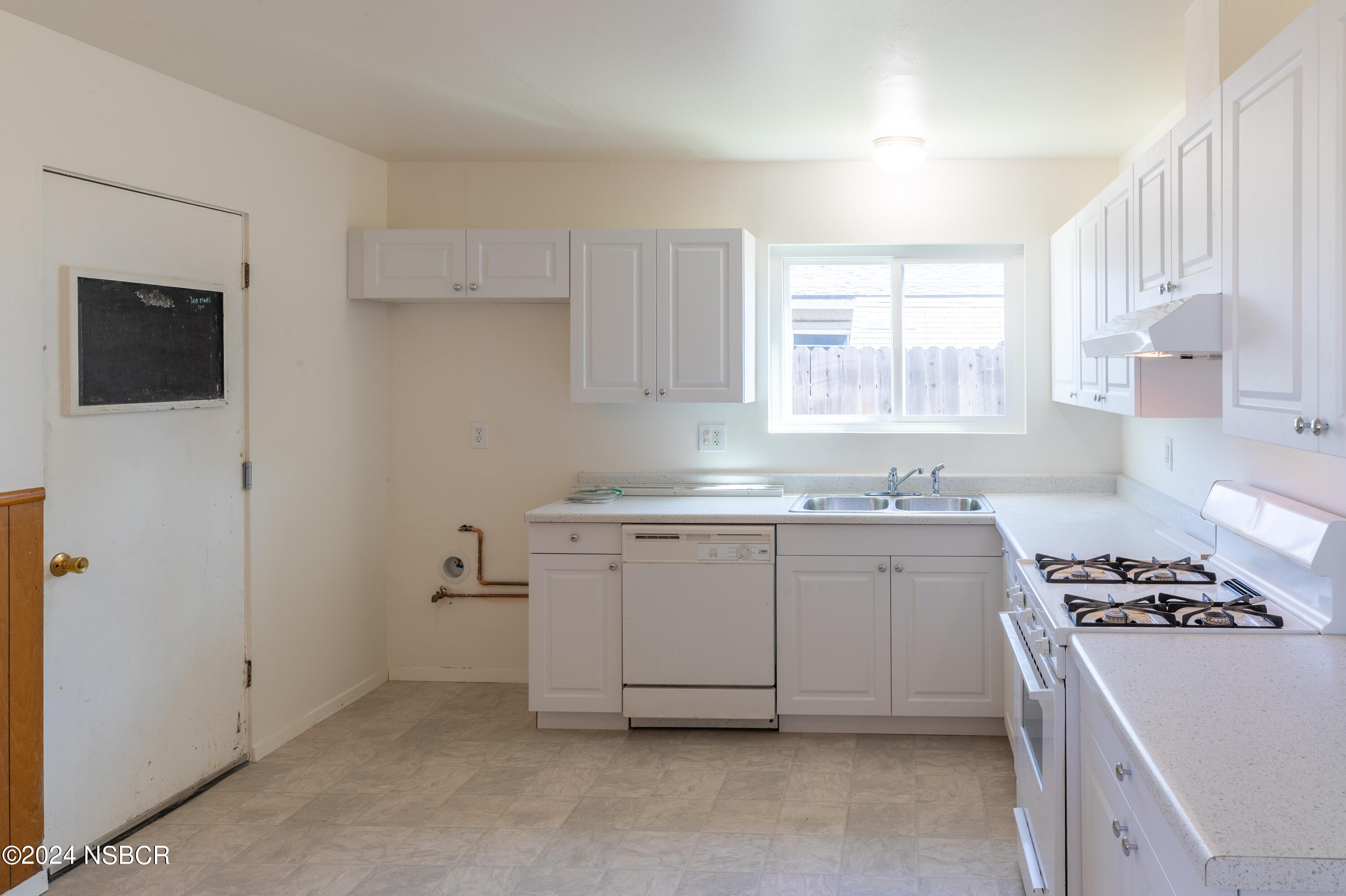 3484 Constellation Road Lompoc, CA 93436 - Photo 11 of 31 kitchen 1