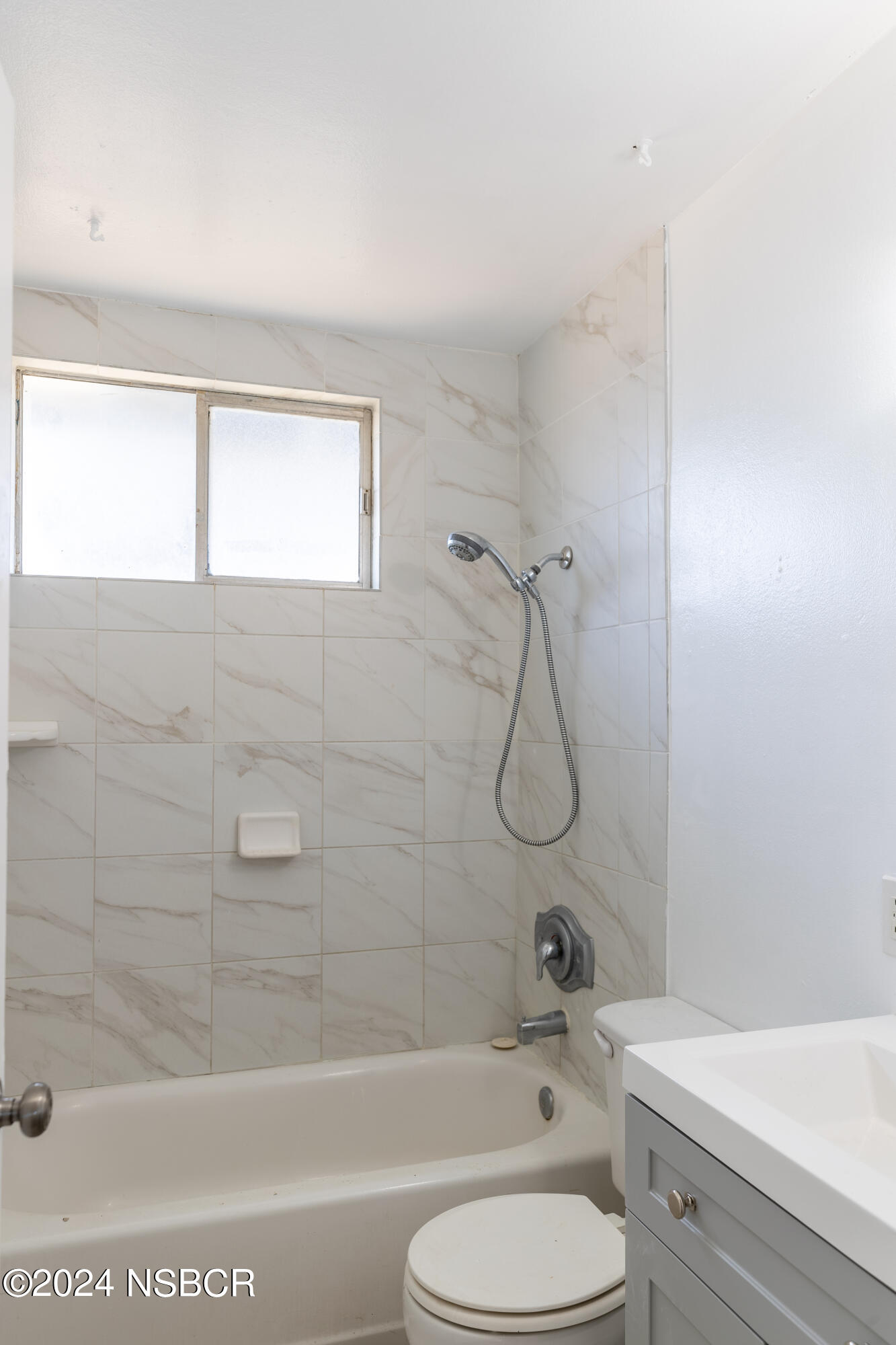 3484 Constellation Road Lompoc, CA 93436 - Photo 16 of 31 bathroom 1