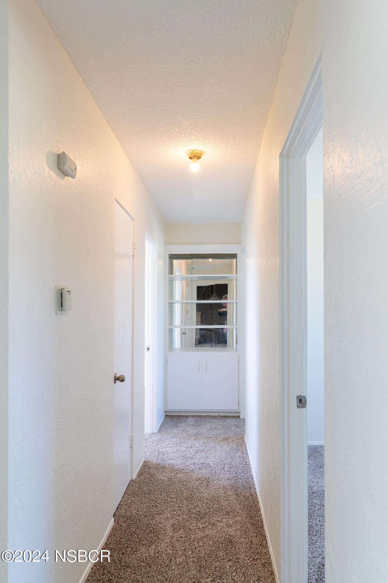 3484 Constellation Road Lompoc, CA 93436 - Photo 17 of 31 Hallway