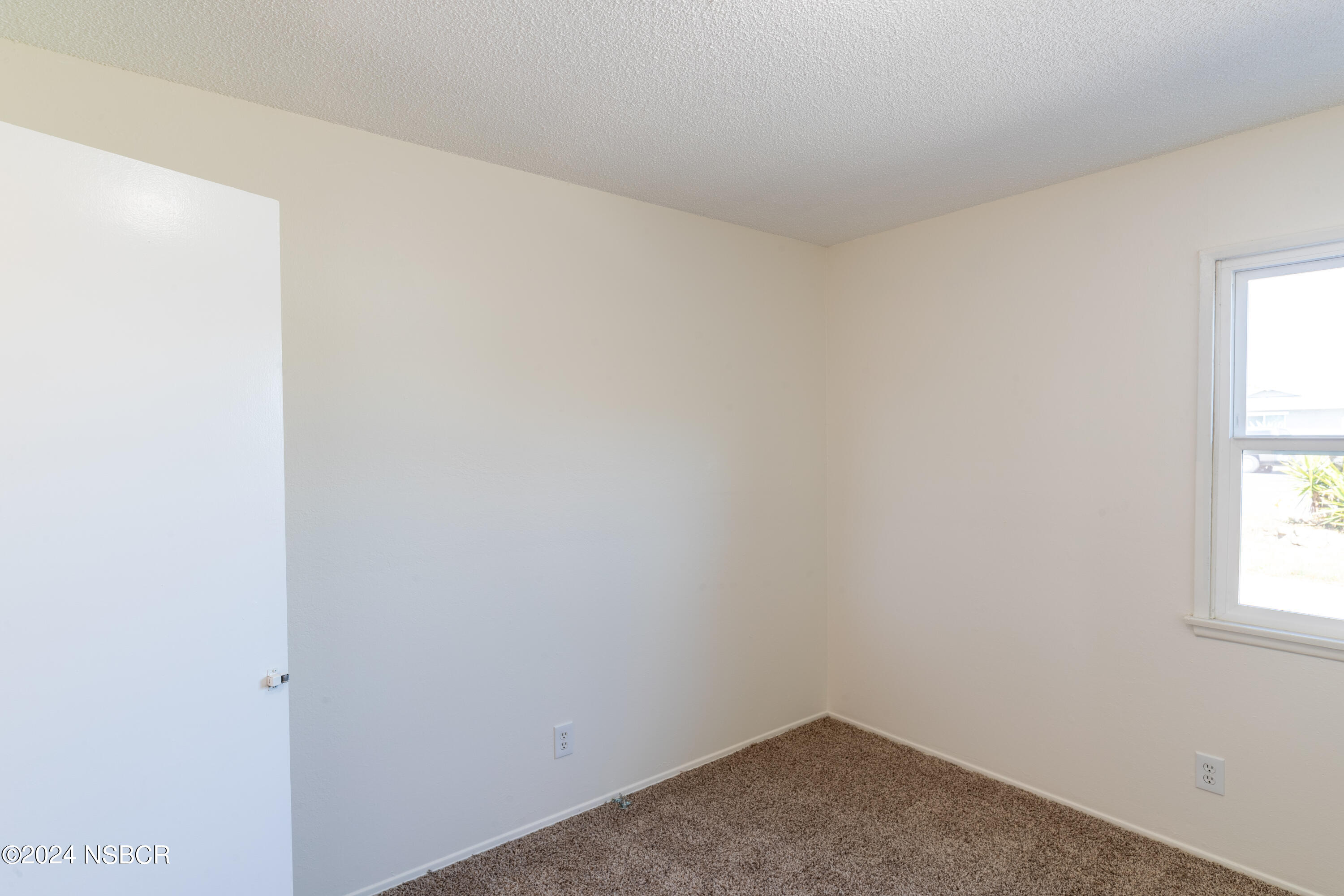 3484 Constellation Road Lompoc, CA 93436 - Photo 24 of 31 guest bedrm