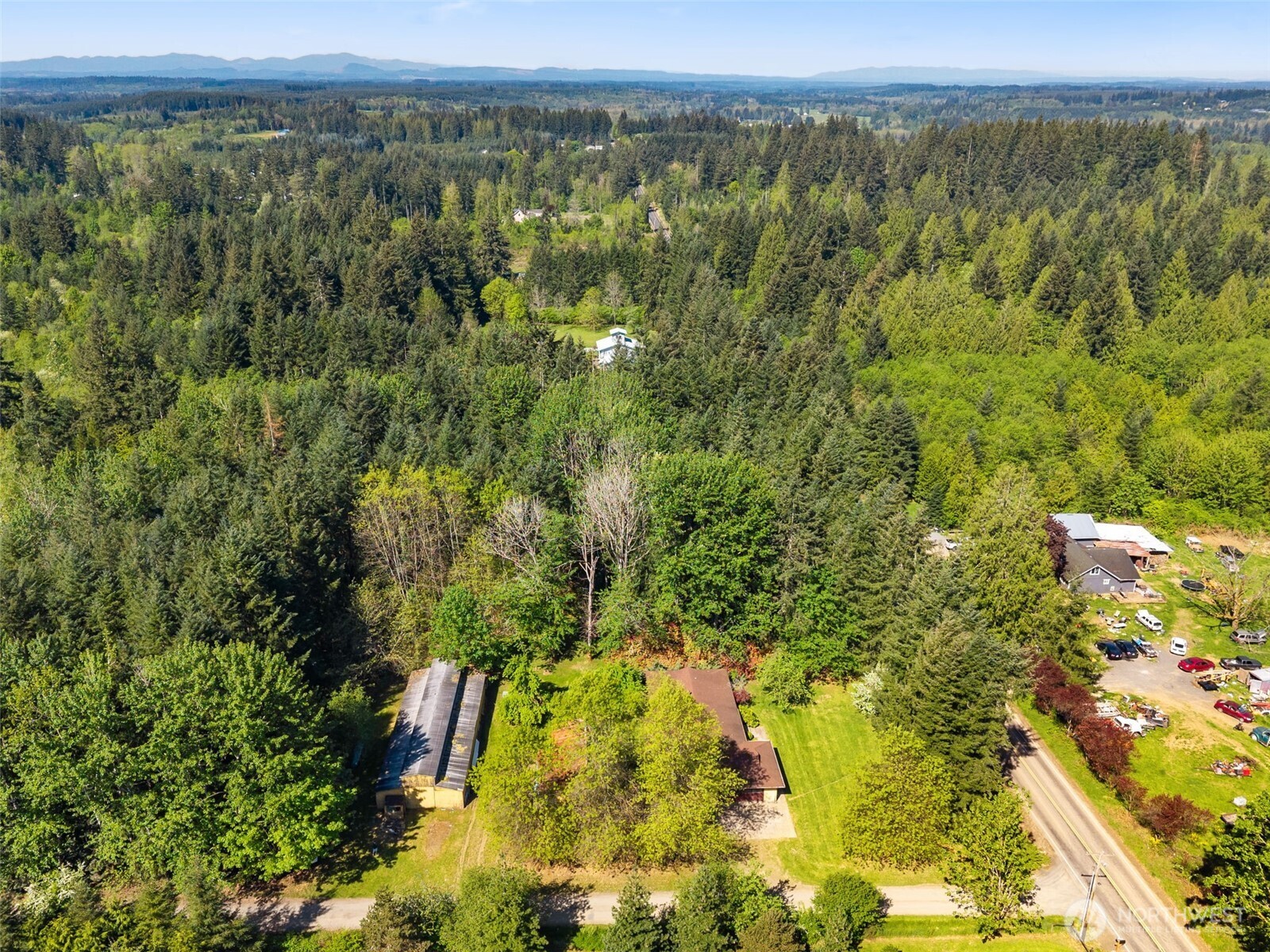 334 Burchett Road Onalaska, WA 98570 - Photo 2 of 39