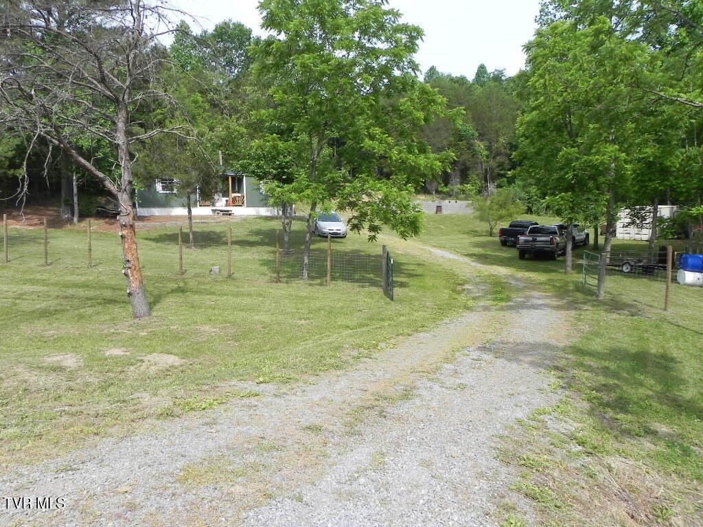 804 Webster Valley Road Rogersville, TN 37857 - Photo 12 of 16 DSCN0054