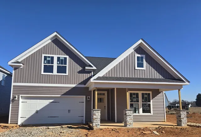 $379,990 | 12123 Mahogany Circle, Inman, SC 29349