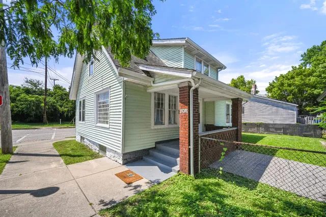 $174,900 | 341 4th Street, Lawrenceburg, IN 47025