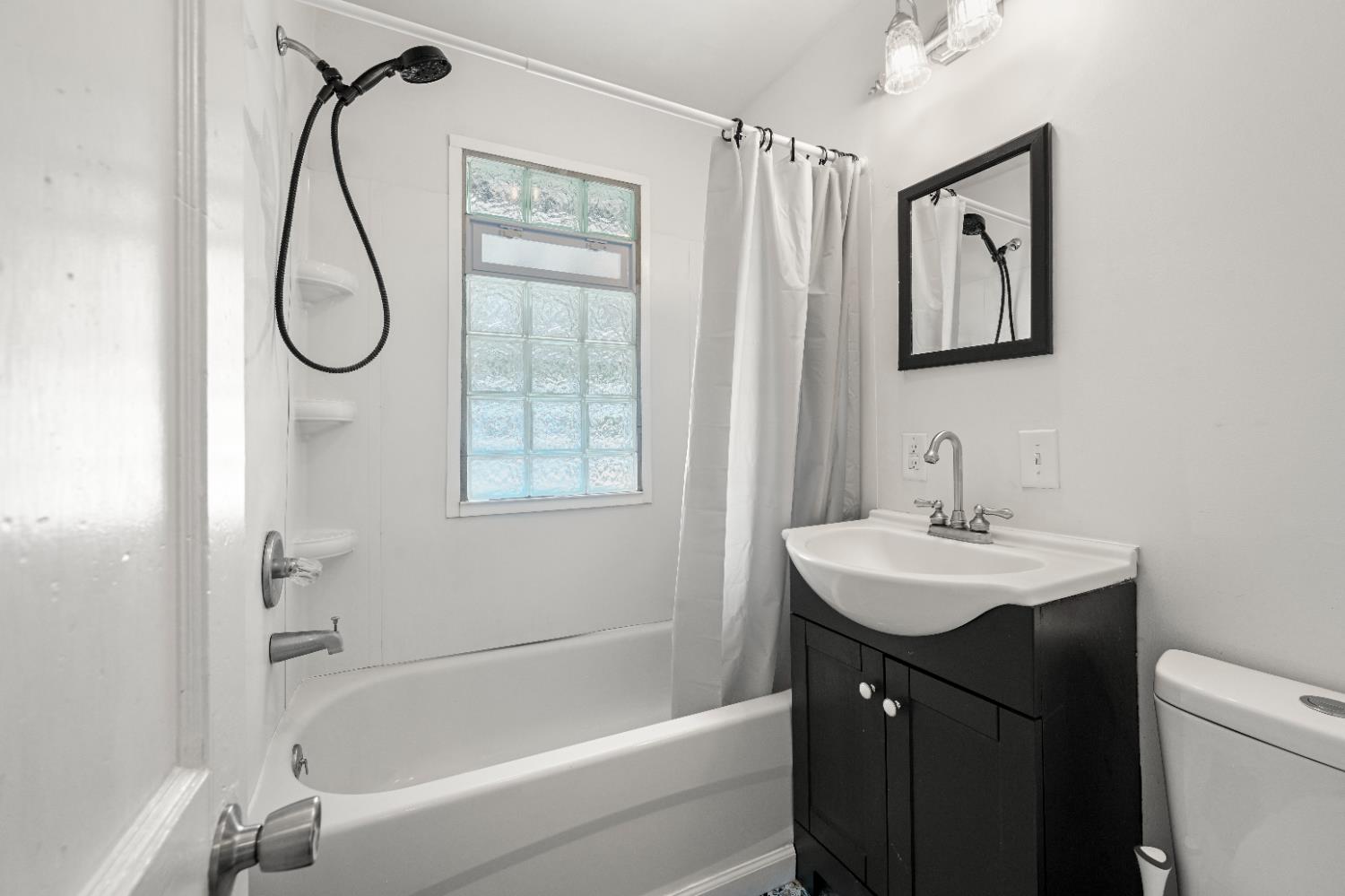 341 4th Street Lawrenceburg, IN 47025 - Photo 13 of 22