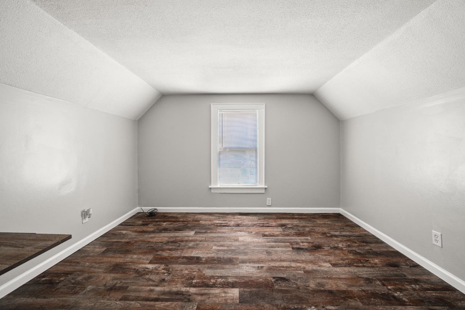 341 4th Street Lawrenceburg, IN 47025 - Photo 18 of 22