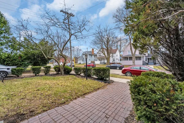 $618,000 | 6027 18th Avenue, Kenosha, WI 53143