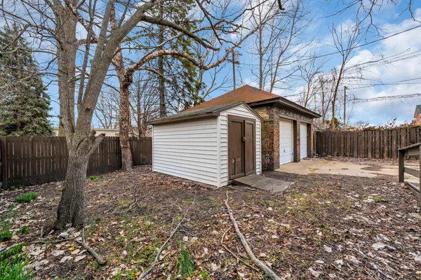 $618,000 | 6027 18th Avenue, Kenosha, WI 53143