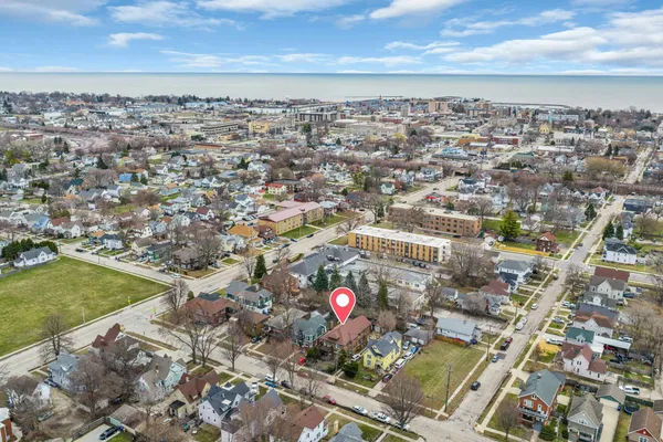 $618,000 | 6027 18th Avenue, Kenosha, WI 53143