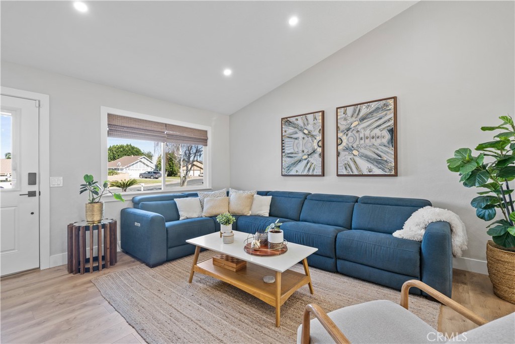 10620 Gemini Drive Riverside, CA 92503 - Photo 2 of 44 Light and bright living room.