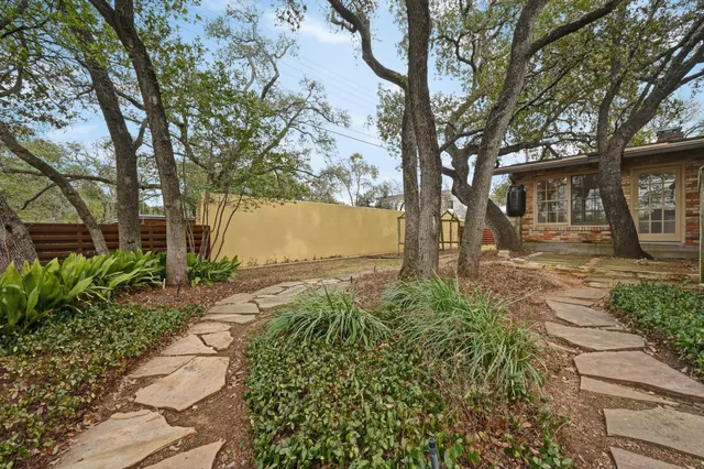 $5,400 | 2807 Hatley Drive, Austin, TX 78746
