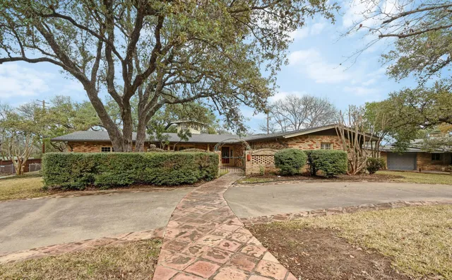 $5,400 | 2807 Hatley Drive, Austin, TX 78746