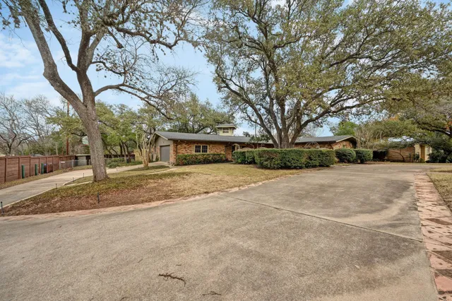 $5,400 | 2807 Hatley Drive, Austin, TX 78746