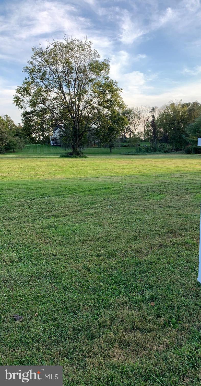 236 Longwood Road Kennett Square, PA 19348 - Photo 1 of 1 2 Acres, Flat lot, Public sewer and gas available.