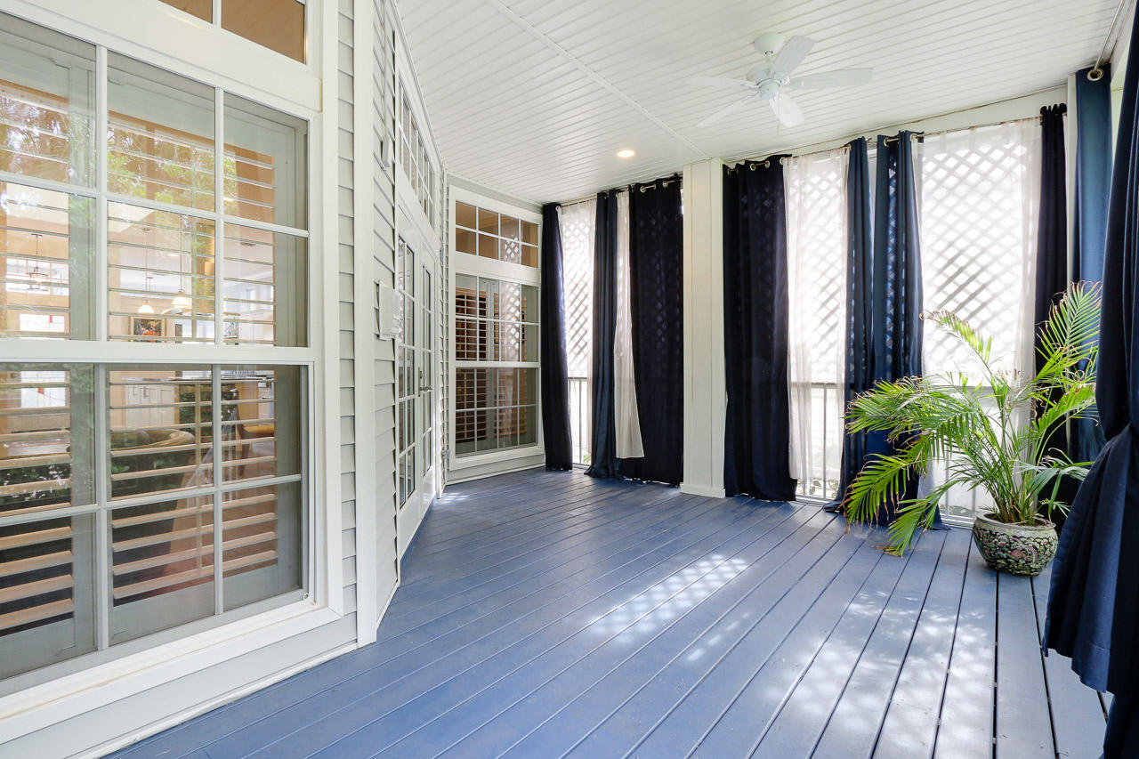 150 Jupiter Key Road Jupiter, FL 33477 - Photo 18 of 23 Lanai