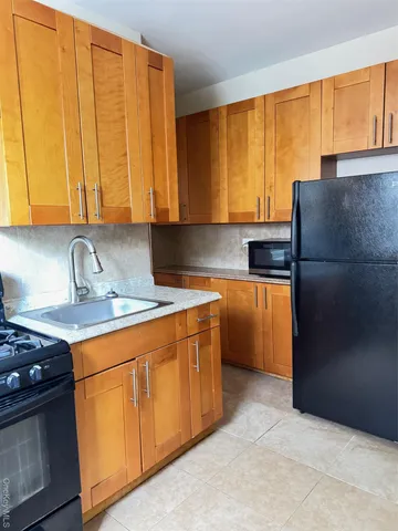 $609,000 | 63-60 102nd Street, Unit A18 | Rego Park