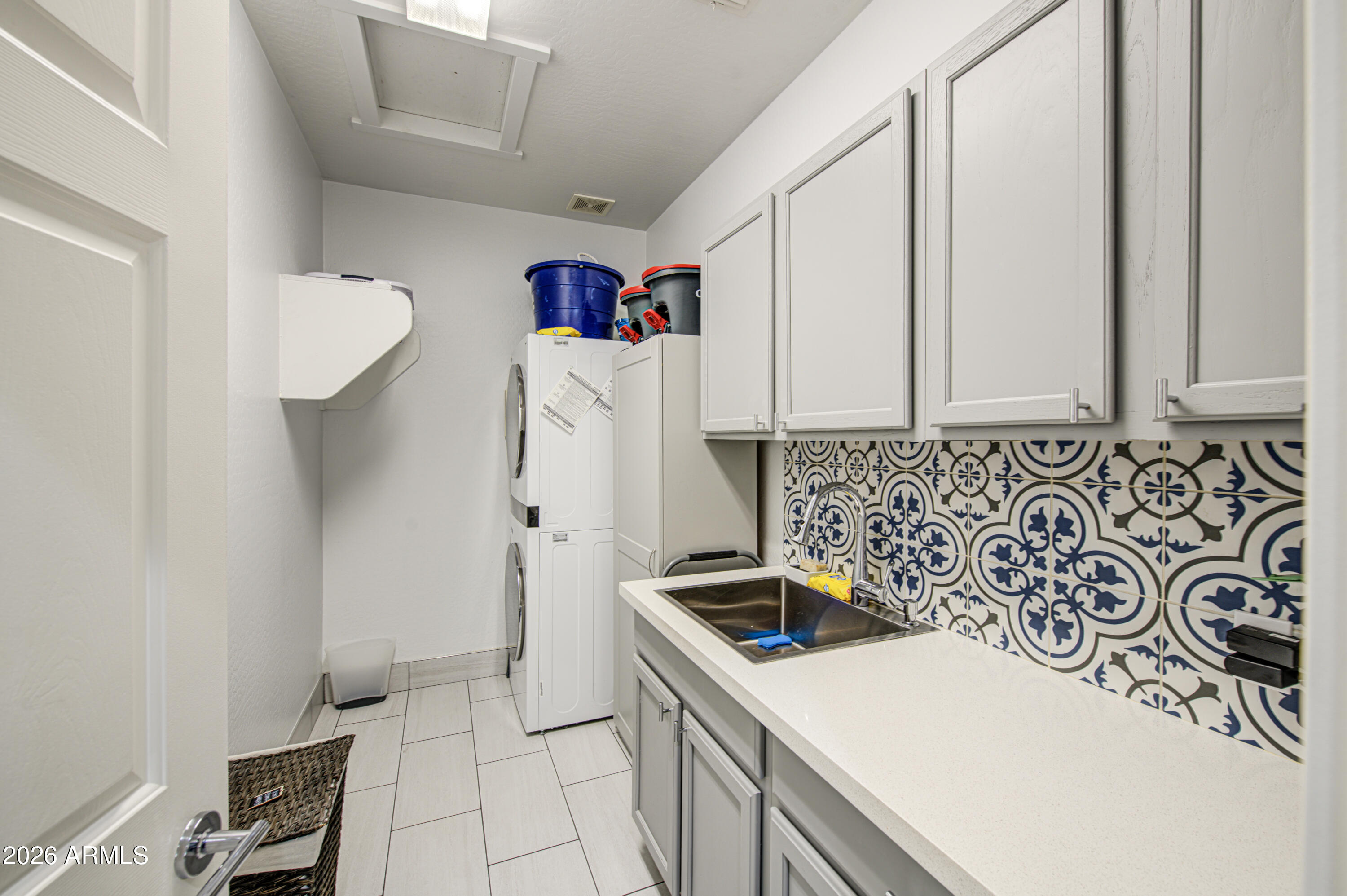 16761 West Pima Street Goodyear, AZ 85338 - Photo 38 of 47 Laundry