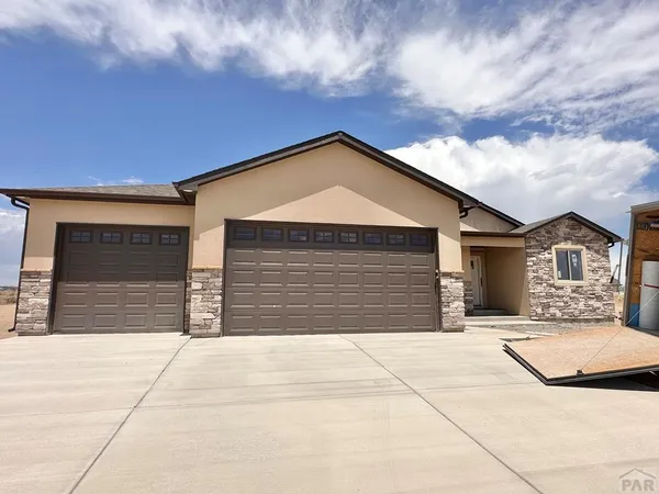 $569,800 | 675 North Heron Drive, Pueblo West, CO 81007
