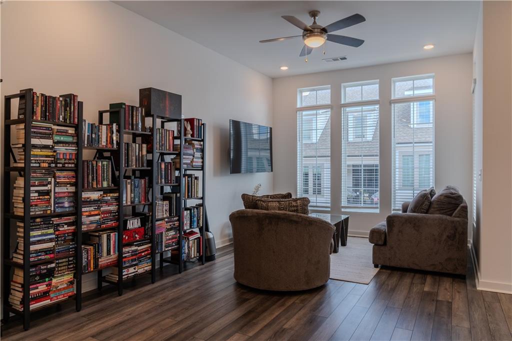 133 Devore Road Alpharetta, GA 30009 - Photo 3 of 21