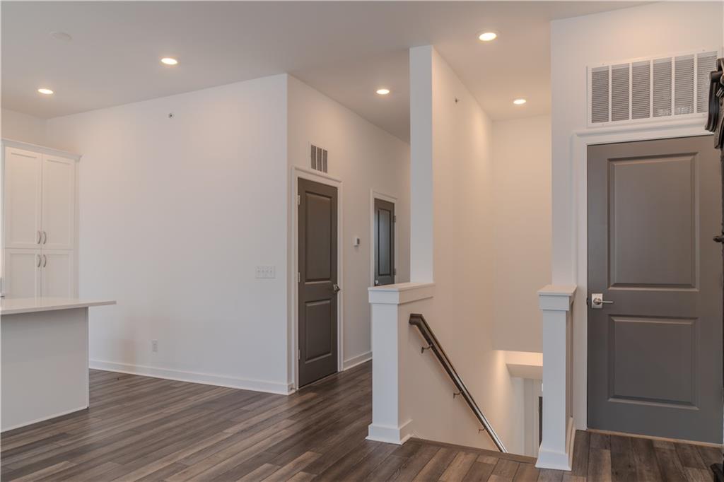 133 Devore Road Alpharetta, GA 30009 - Photo 8 of 21