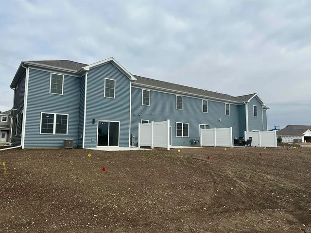 $329,900 | 3156 South Bartells Drive, Unit D, Beloit, WI 53511