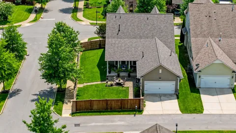 $879,999 | 2801 Americus Drive, Thompson's Station, TN 37179