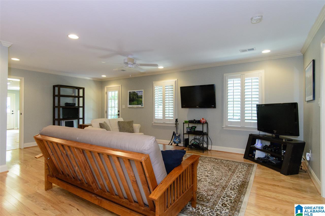 3649 Crestside Road Birmingham, AL 35223 - Photo 35 of 50
